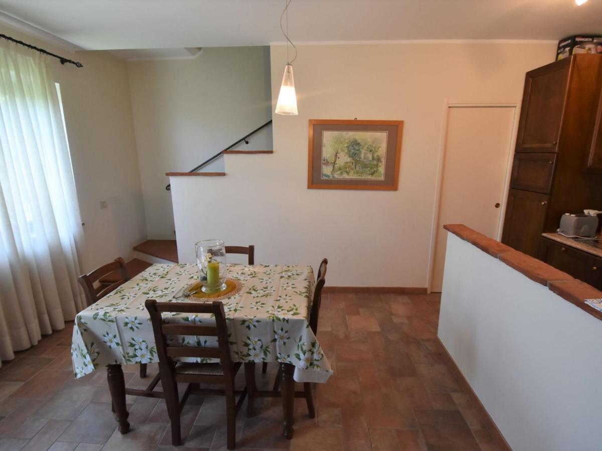 Apartment La Corte Bricca - Trilo B By Interhome Castana  Екстериор снимка